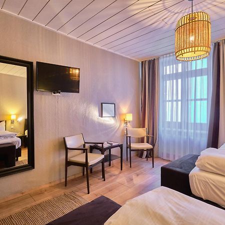 Hotel Roter Hahn Ρέγκενσμπουργκ Εξωτερικό φωτογραφία