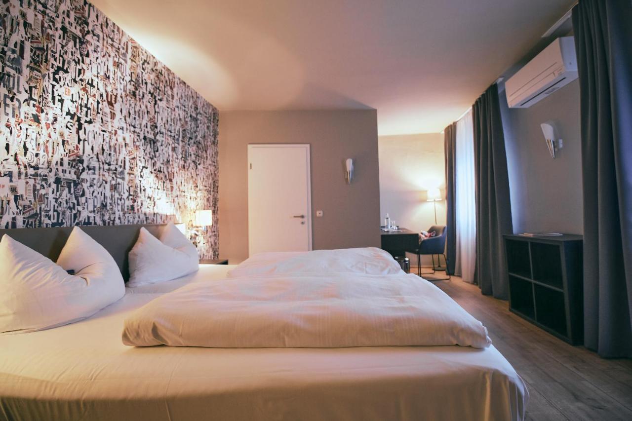 Hotel Roter Hahn Ρέγκενσμπουργκ Εξωτερικό φωτογραφία