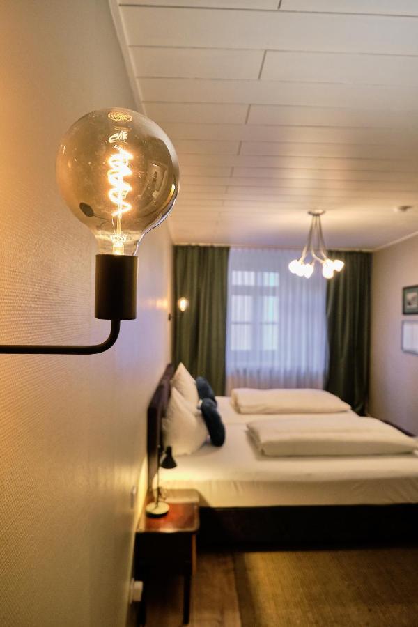 Hotel Roter Hahn Ρέγκενσμπουργκ Εξωτερικό φωτογραφία