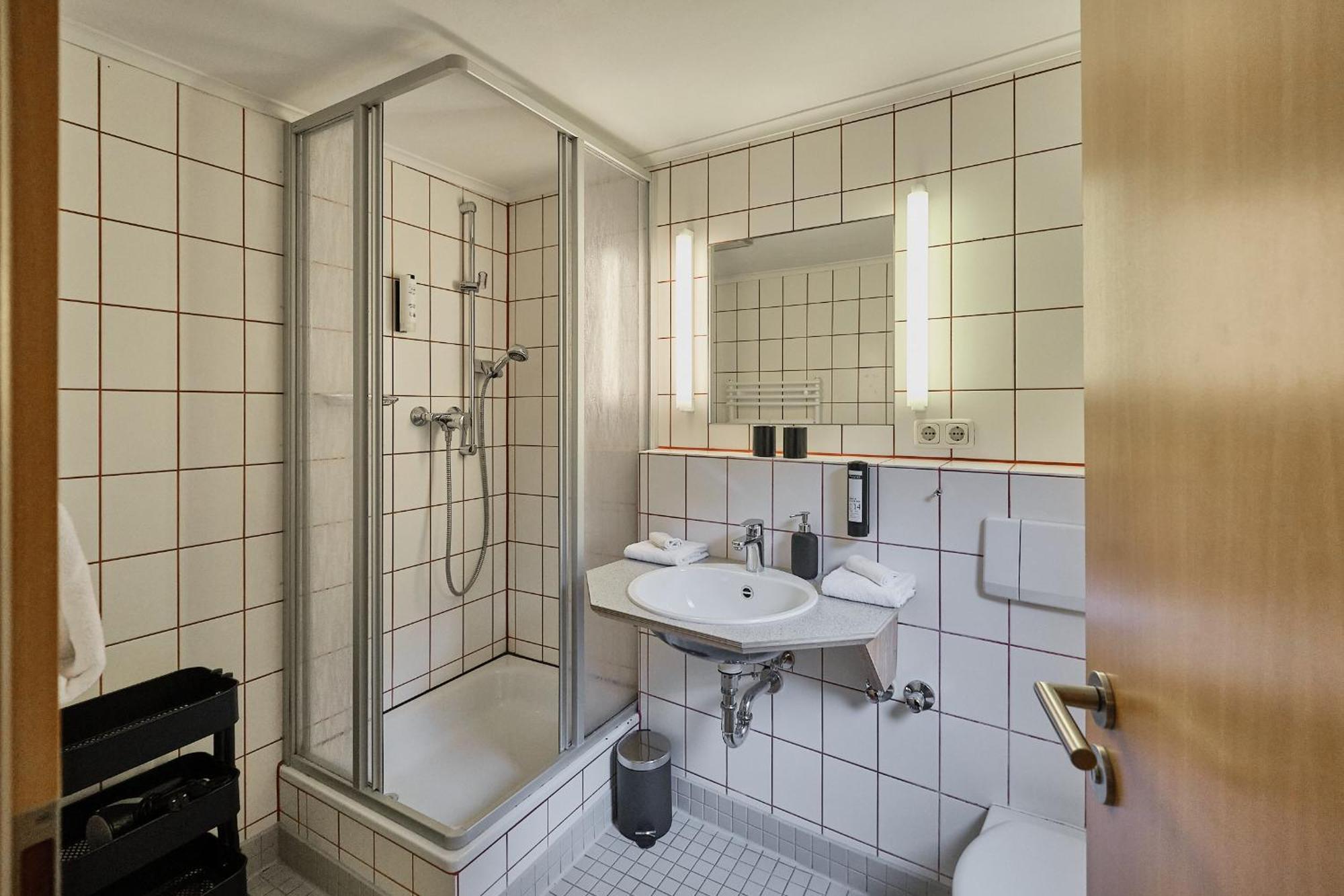 Hotel Roter Hahn Ρέγκενσμπουργκ Εξωτερικό φωτογραφία